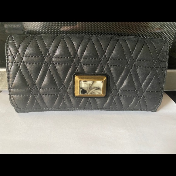 Marc Jacobs sling or clutch purse/wallet - Picture 6 of 7